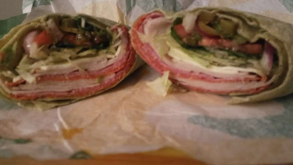 Subway | 3710 Main St, Anderson, IN 46013, USA | Phone: (765) 642-4444