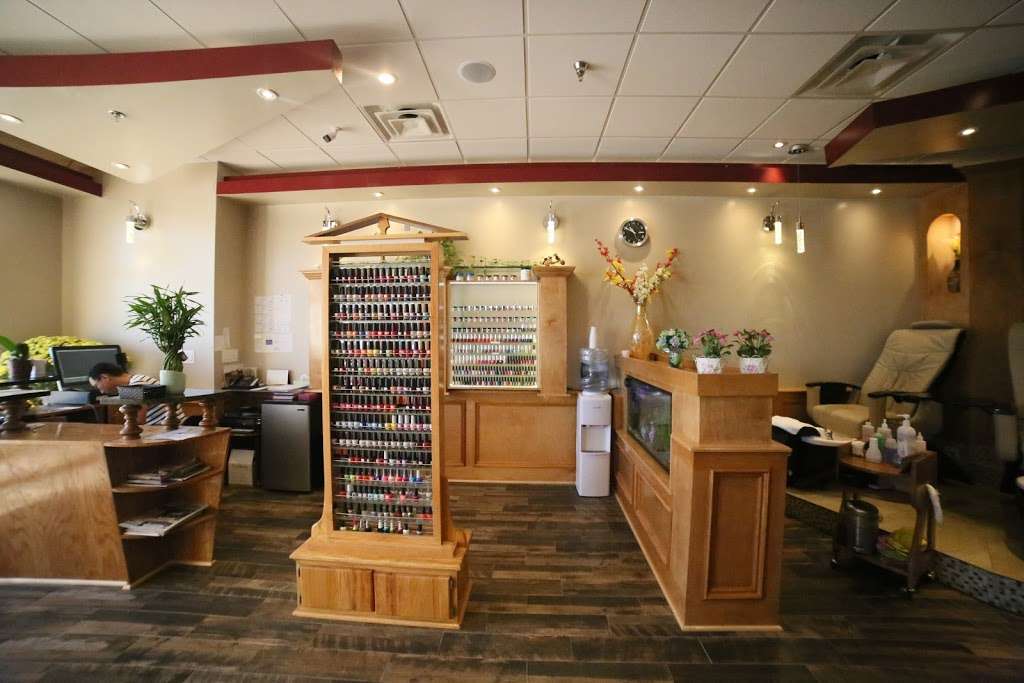 T And T Nail Salon Spa Ashburn | 22621 Amendola Terrace #156, Ashburn, VA 20148, USA | Phone: (571) 510-3572