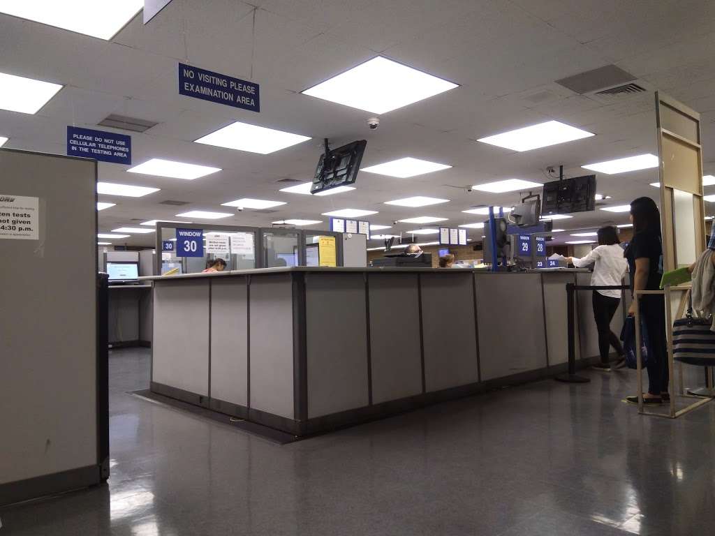 Winnetka DMV Office | 20725 Sherman Way, Winnetka, CA 91306, USA | Phone: (800) 777-0133