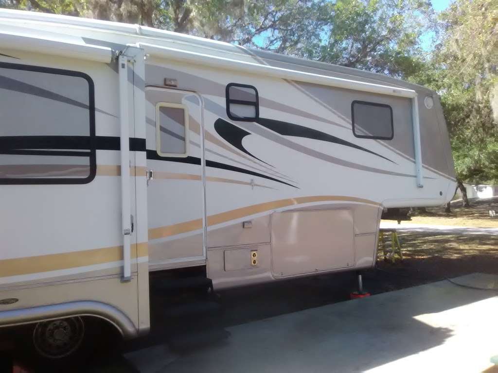 Buds RV Park & Marina | 1700 Tiger Lake Rd, Lake Wales, FL 33898, USA | Phone: (863) 696-2274