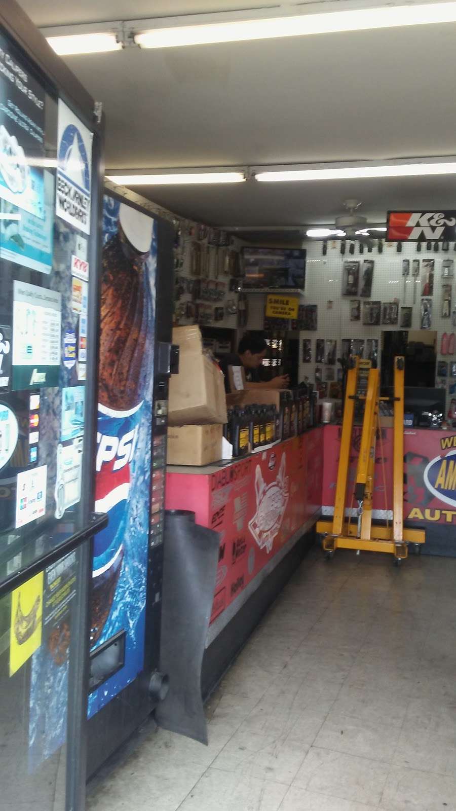 Amigo Auto Parts Inc | 511 Rosecrans Ave, Compton, CA 90222, USA | Phone: (310) 667-4045