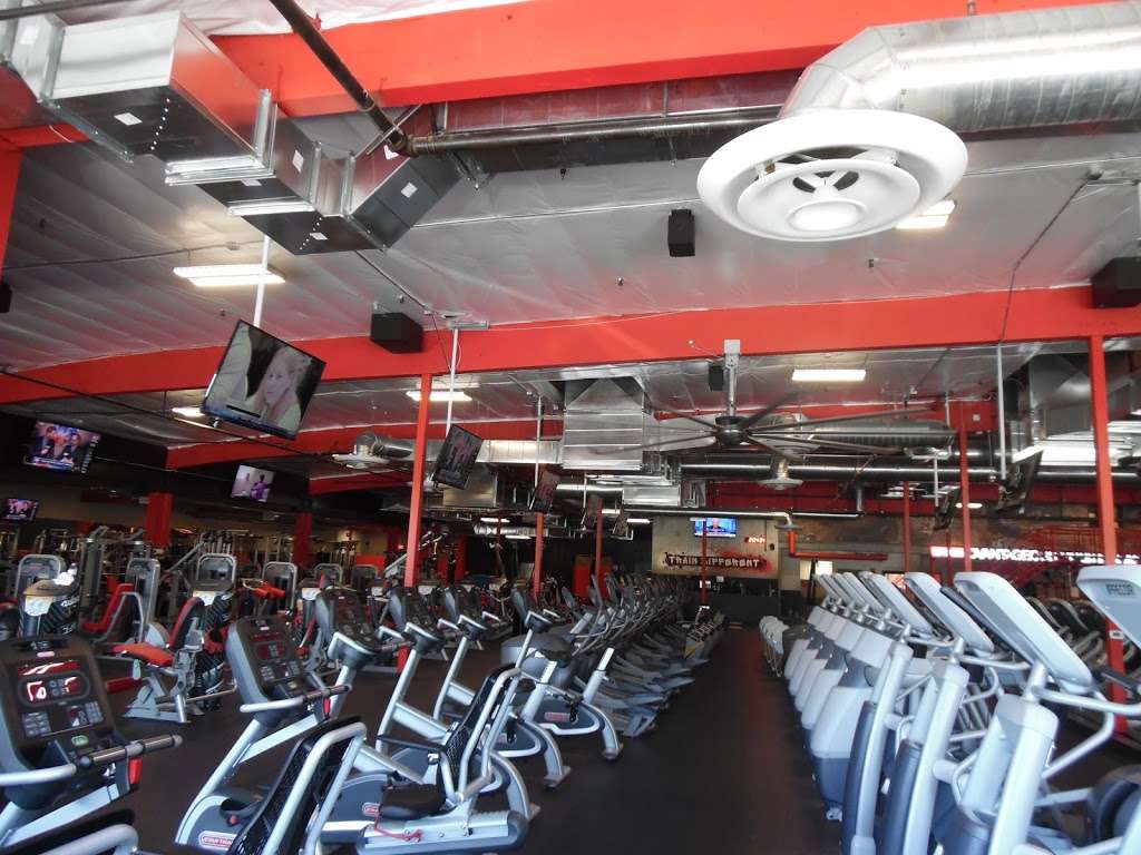 UFC GYM Sunnyvale | 733 S Wolfe Rd, Sunnyvale, CA 94087, USA | Phone: (408) 913-9800