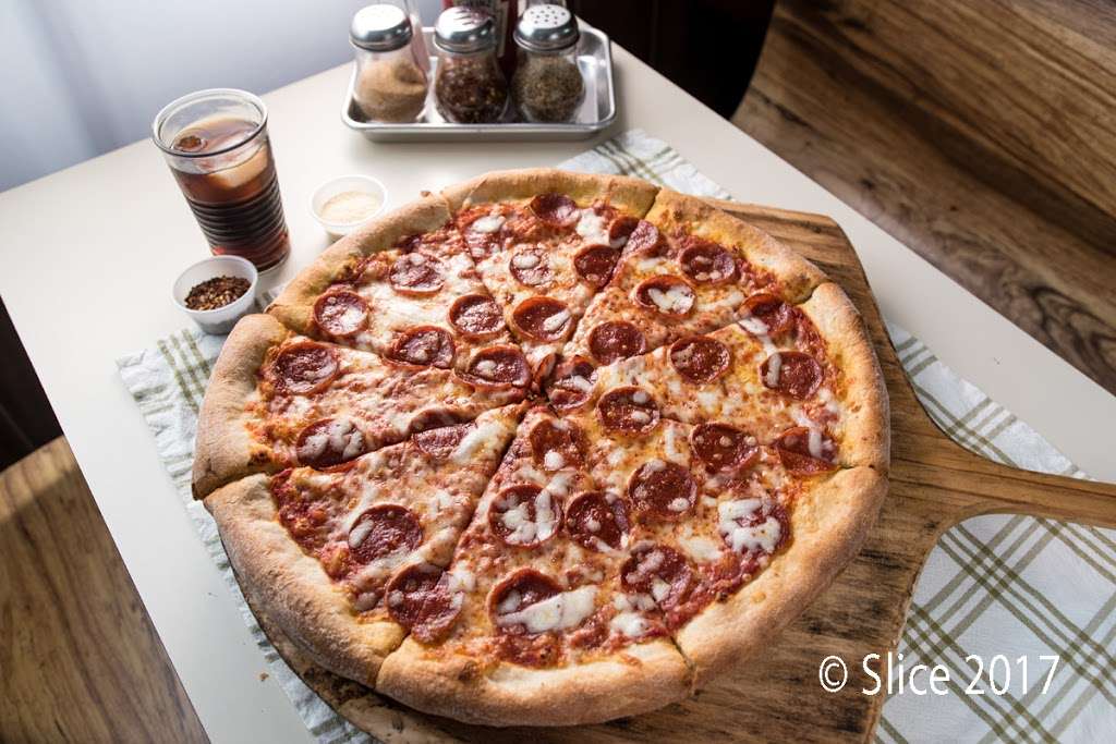 Sicilia Pizza Pizza | 558 S Delsea Dr, Clayton, NJ 08312, USA | Phone: (856) 881-9566