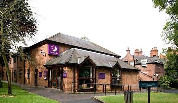 Premier Inn Croydon South A212 | 104 Coombe Rd, Croydon CR0 5RB, UK | Phone: 0871 527 8280