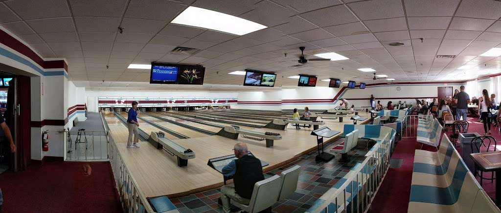 Academy Lanes | 725 S Main St, Haverhill, MA 01835, USA | Phone: (978) 372-3102