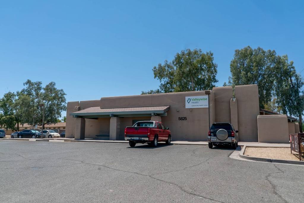 Valleywise Community Health Center - Guadalupe | 5825 East Calle Guadalupe, Guadalupe, AZ 85283, USA | Phone: (480) 344-6000