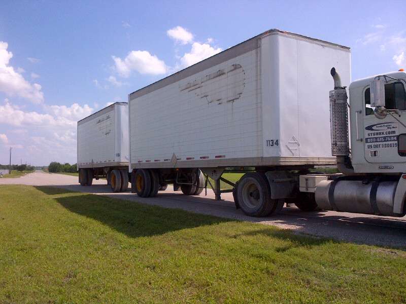 Semi-Trailer Big Box | 7100 North, S Interstate 35 East Service Rd, Waxahachie, TX 75165, United States | Phone: (214) 426-0660