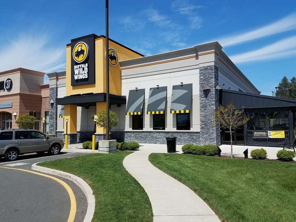 Buffalo Wild Wings | 2 Rte 37 W Unit C-4, Toms River, NJ 08753, USA | Phone: (848) 224-4107