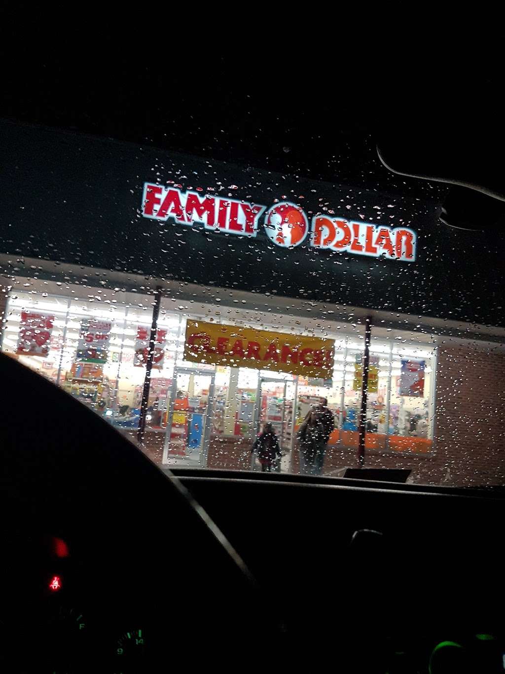 Family Dollar | 121 W Main St, Berryville, VA 22611, USA | Phone: (540) 955-4156