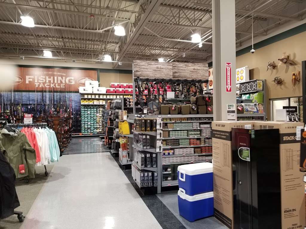 DICKS Sporting Goods | 275 Skokie Blvd, Northbrook, IL 60062, USA | Phone: (224) 330-1251