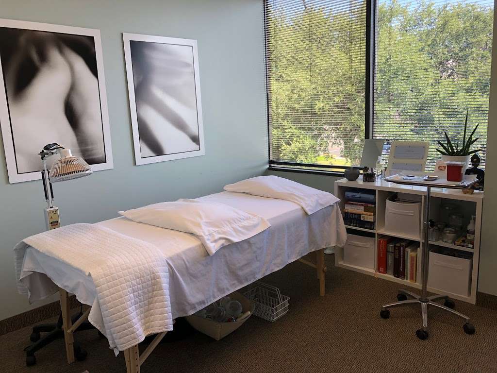 Amy Adams Acupuncture | 10260 N Central Expy #210, Dallas, TX 75225, USA | Phone: (214) 808-4776