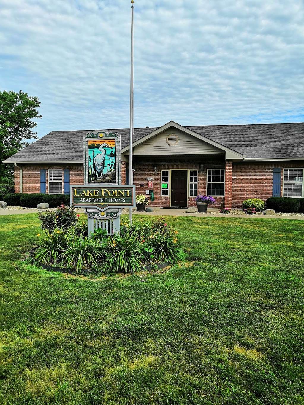 Lake Point Apartments | 2301 N Broadway St, Greensburg, IN 47240, USA | Phone: (812) 663-2450