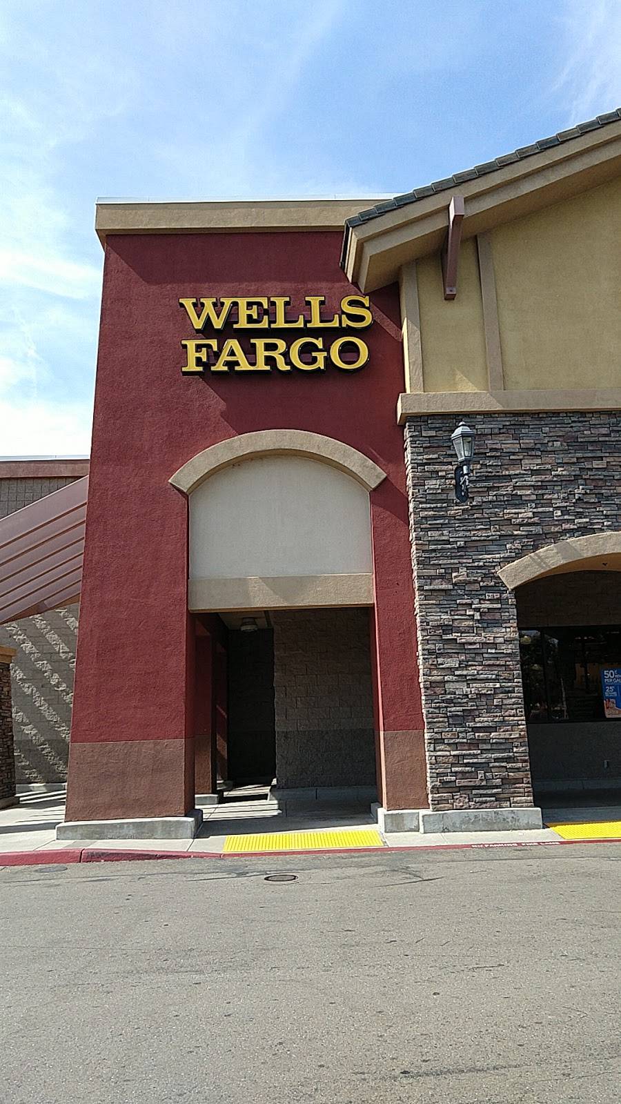 Wells Fargo Bank | 4255 E Morada Ln, Stockton, CA 95212, USA | Phone: (209) 956-6473