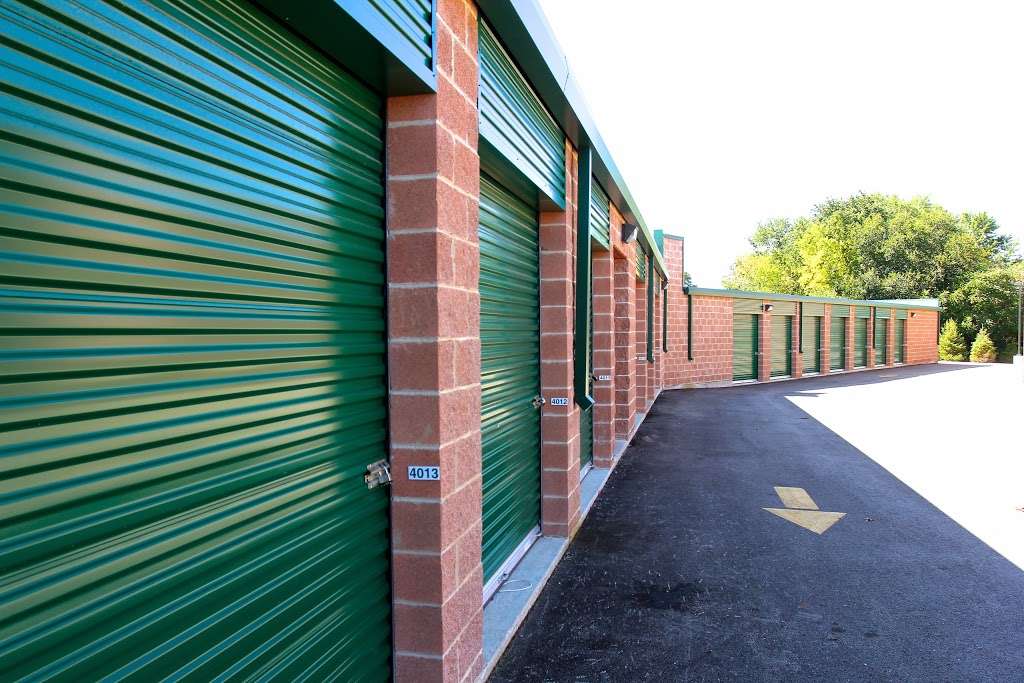 U-Stor-It Self Storage Streamwood | 145 W Irving Park Rd, Streamwood, IL 60107 | Phone: (630) 756-5694