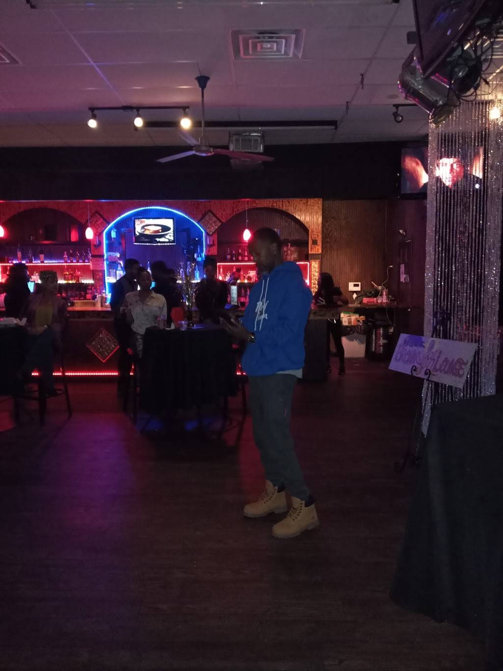 Chocolate Lounge ExClusive | 1011 Corinth St, Dallas, TX 75215, USA | Phone: (469) 512-0550