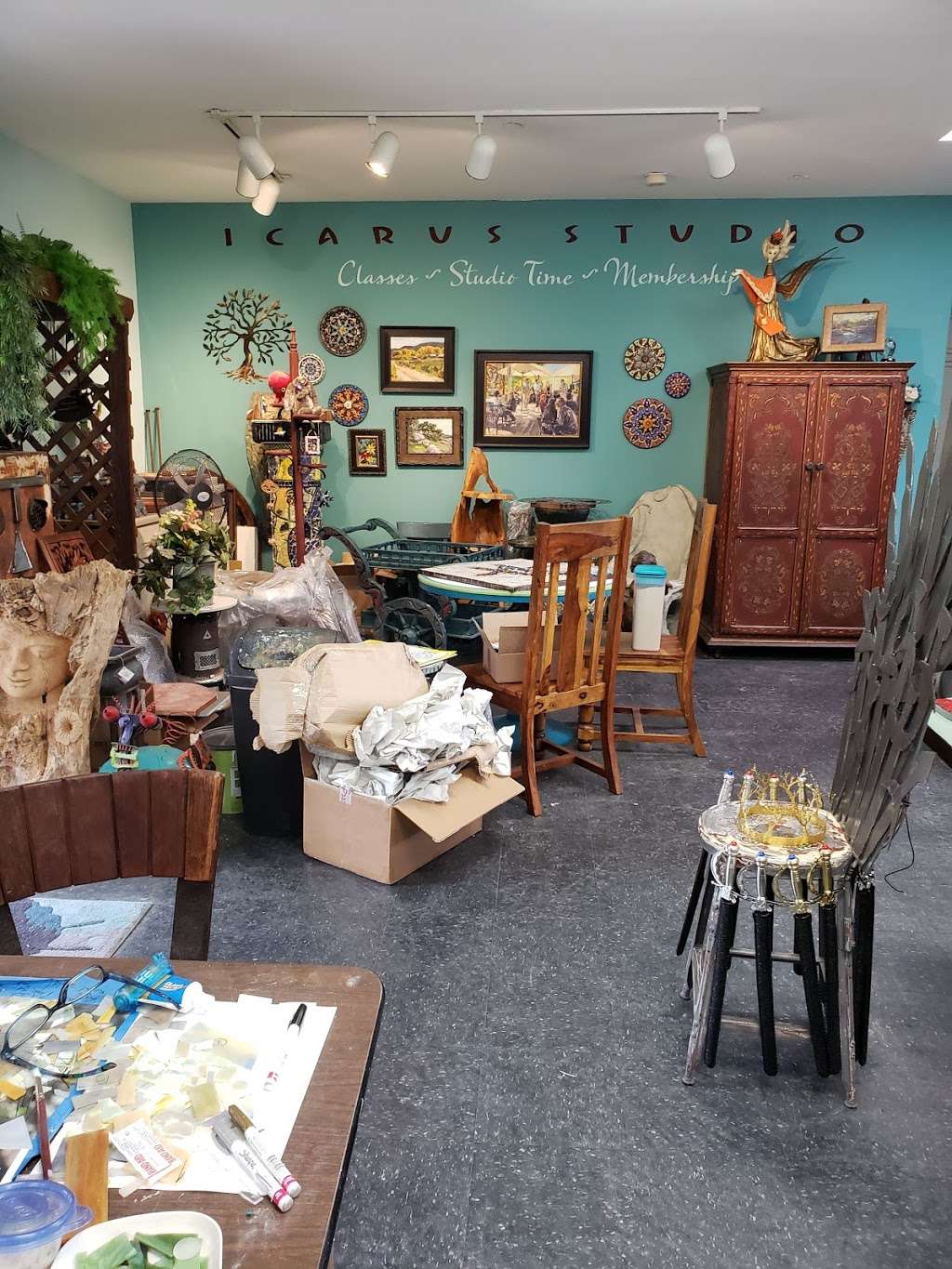 Icarus Creative Arts | 13150 Old Winery Rd, Poway, CA 92064, USA | Phone: (858) 312-1277