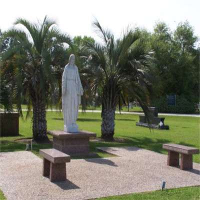 Palms Memorial Park | 2421 TX-146, Dayton, TX 77535 | Phone: (281) 426-3555