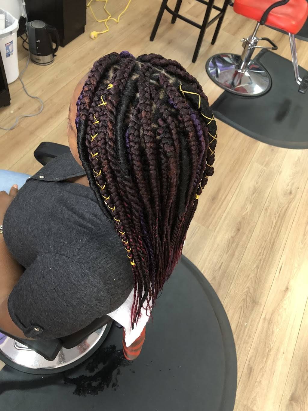 Ummiah Braiding & Weaving | 7710 Cherry Park Dr Suite R, Houston, TX 77095, USA | Phone: (832) 427-6765