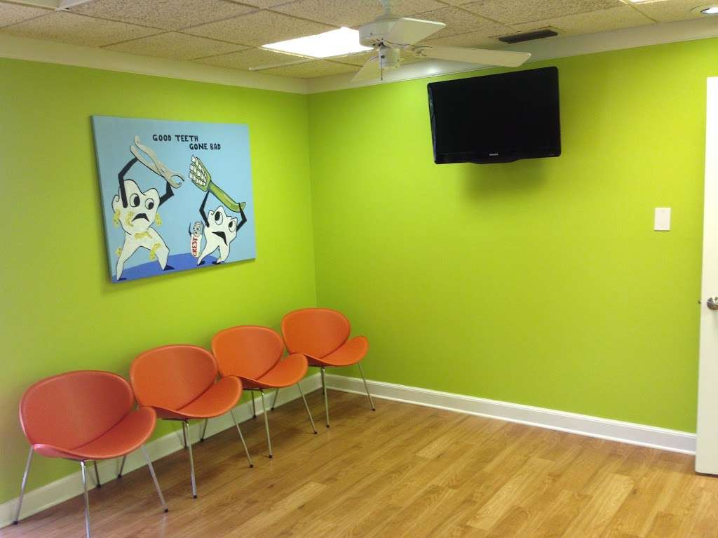 Little Smiles Dental | 1708 N Federal Hwy, Lake Worth, FL 33460, USA | Phone: (561) 588-2025