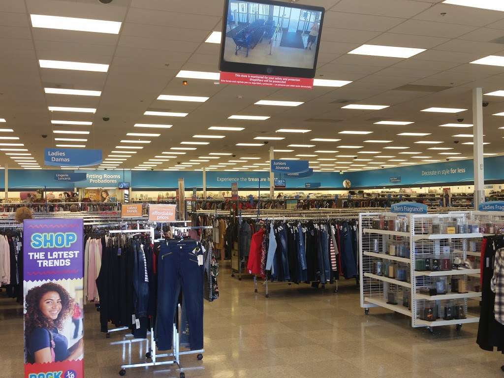 Ross Dress for Less | 27651 San Bernardino Ave, Redlands, CA 92374, USA | Phone: (909) 792-3149