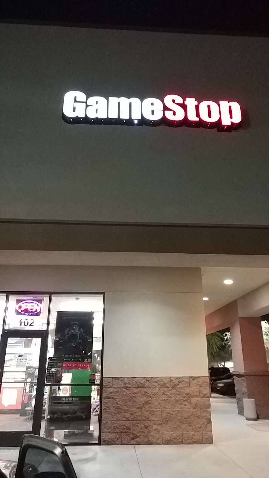 GameStop | 9284 W Northern Ave #102, Glendale, AZ 85305, USA | Phone: (623) 872-1045