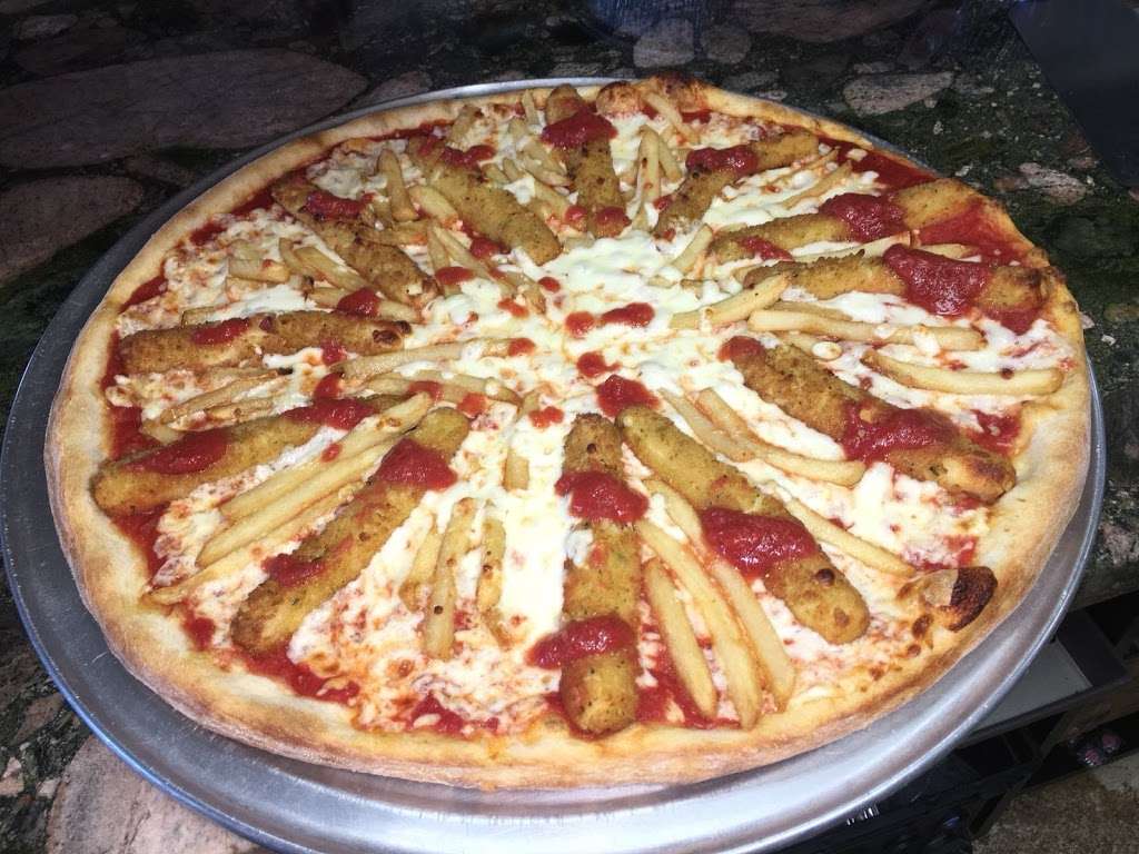 Lucias Pizza & Restaurant | 176 US-202, Ringoes, NJ 08551, USA | Phone: (908) 824-7077