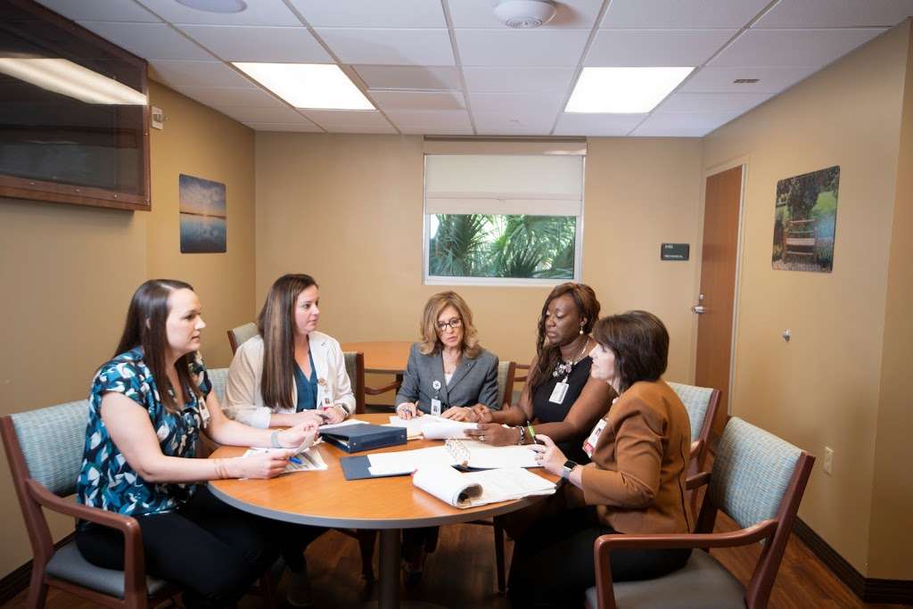 LRMC Senior Behavioral Health Center | 700 North Palmetto Street Third Floor of LRMCs North Campus, Leesburg, FL 34748, USA | Phone: (352) 323-3270