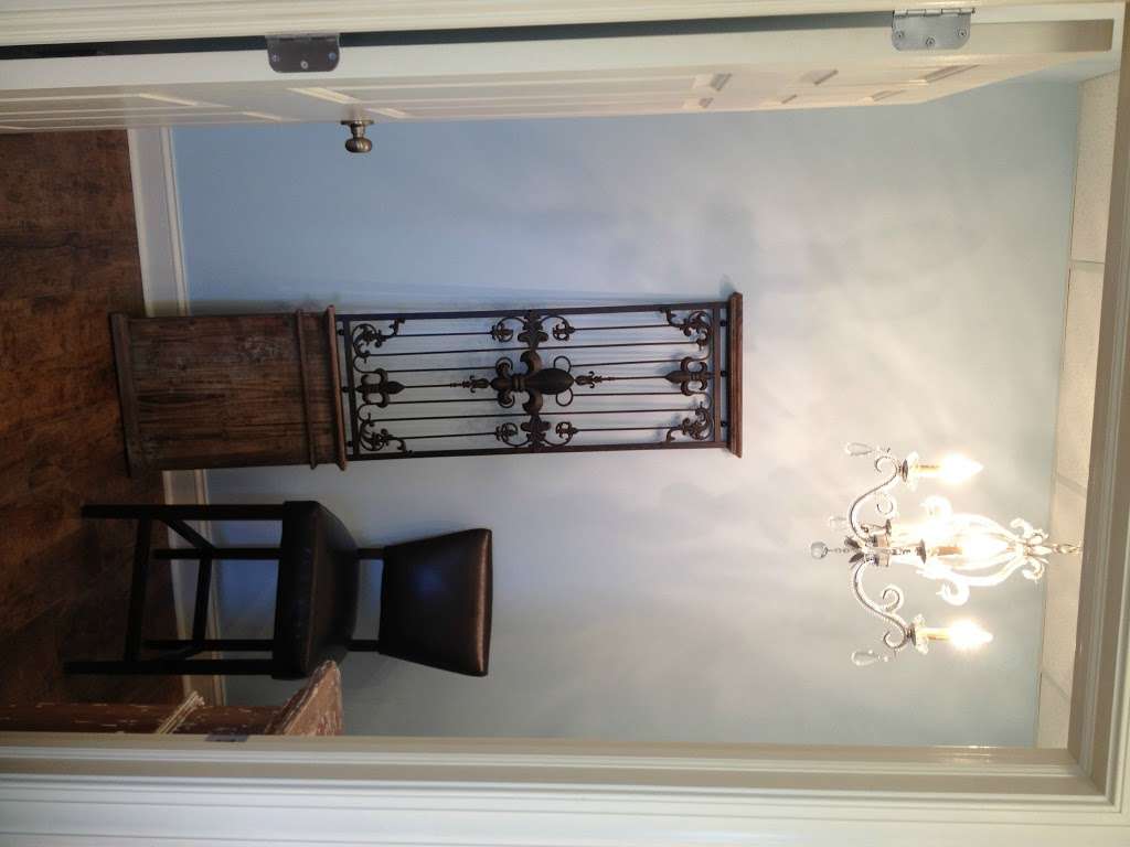 Sugar Salon and Spa in 3336 Limekiln Pike, Chalfont, PA 18914, USA