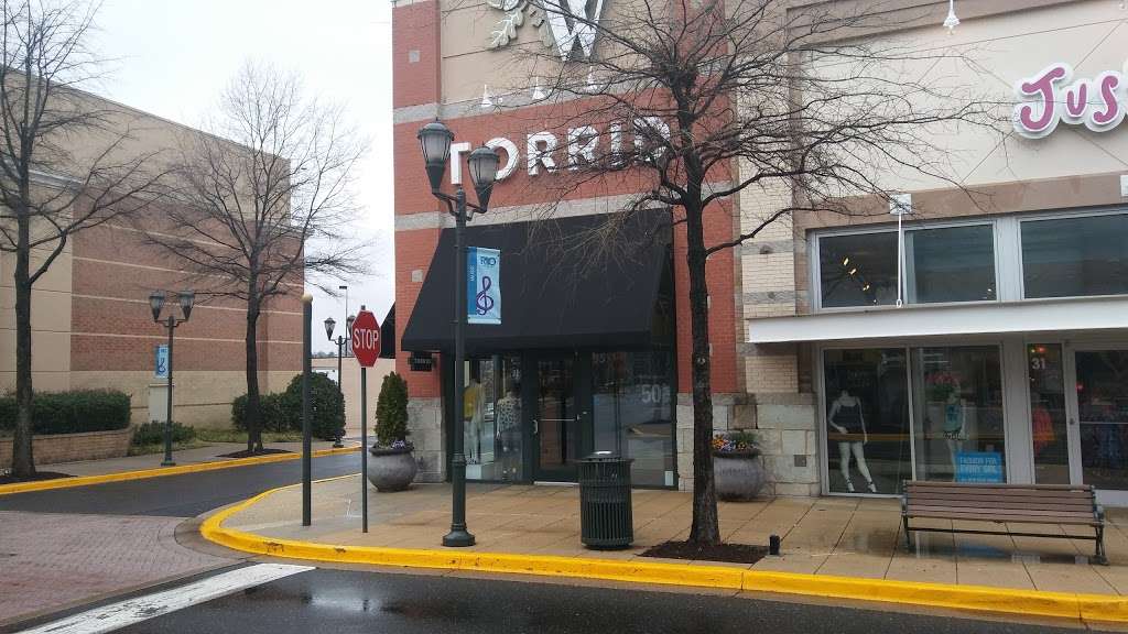 Torrid | 35 Grand Corner Ave Spc 31-C, Gaithersburg, MD 20878 | Phone: (301) 590-3791