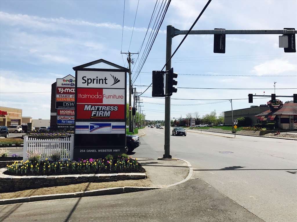 Mattress Firm Nashua | 254 Daniel Webster Hwy, Nashua, NH 03060, USA | Phone: (603) 888-1479