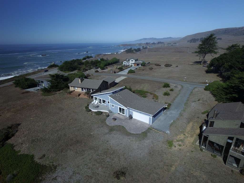 Bodega Bay Beach Home | 138 Calle Del Sol, Bodega Bay, CA 94923 | Phone: (925) 207-7240