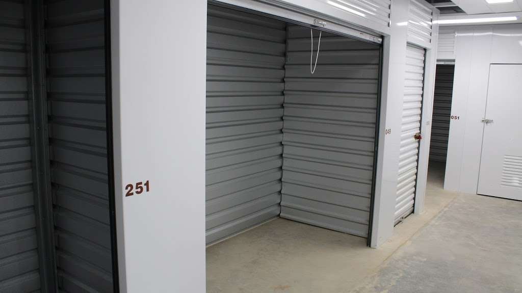 Town Creek Storage | 22852 TX-105, Montgomery, TX 77356, USA | Phone: (936) 597-5475