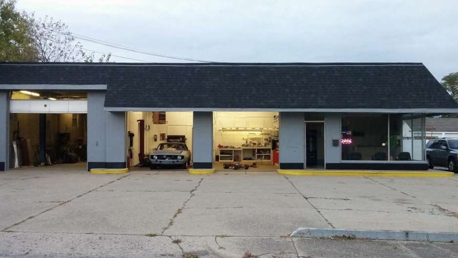 The Shop | 4 W Plum St, Chesterfield, IN 46017 | Phone: (765) 617-4531