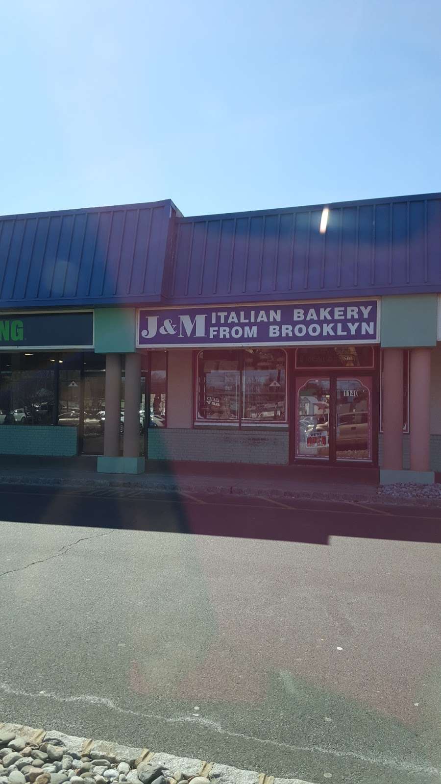 J & M Bakery | 1120 NJ-35, Middletown, NJ 07748 | Phone: (732) 671-4400