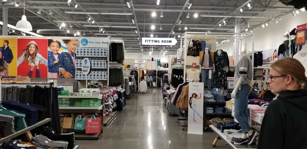 Old Navy | 1250 US-22, Phillipsburg, NJ 08865, USA | Phone: (908) 213-2097