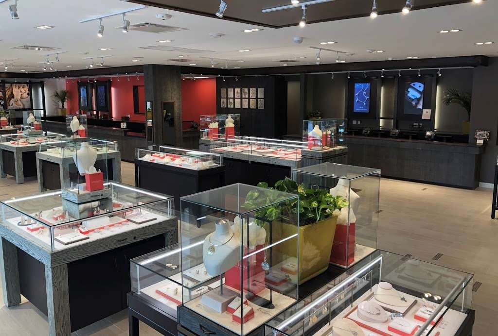 James Avery Artisan Jewelry | 5506 Farm to Market 1960 Rd W, Houston, TX 77069, USA | Phone: (281) 440-5167