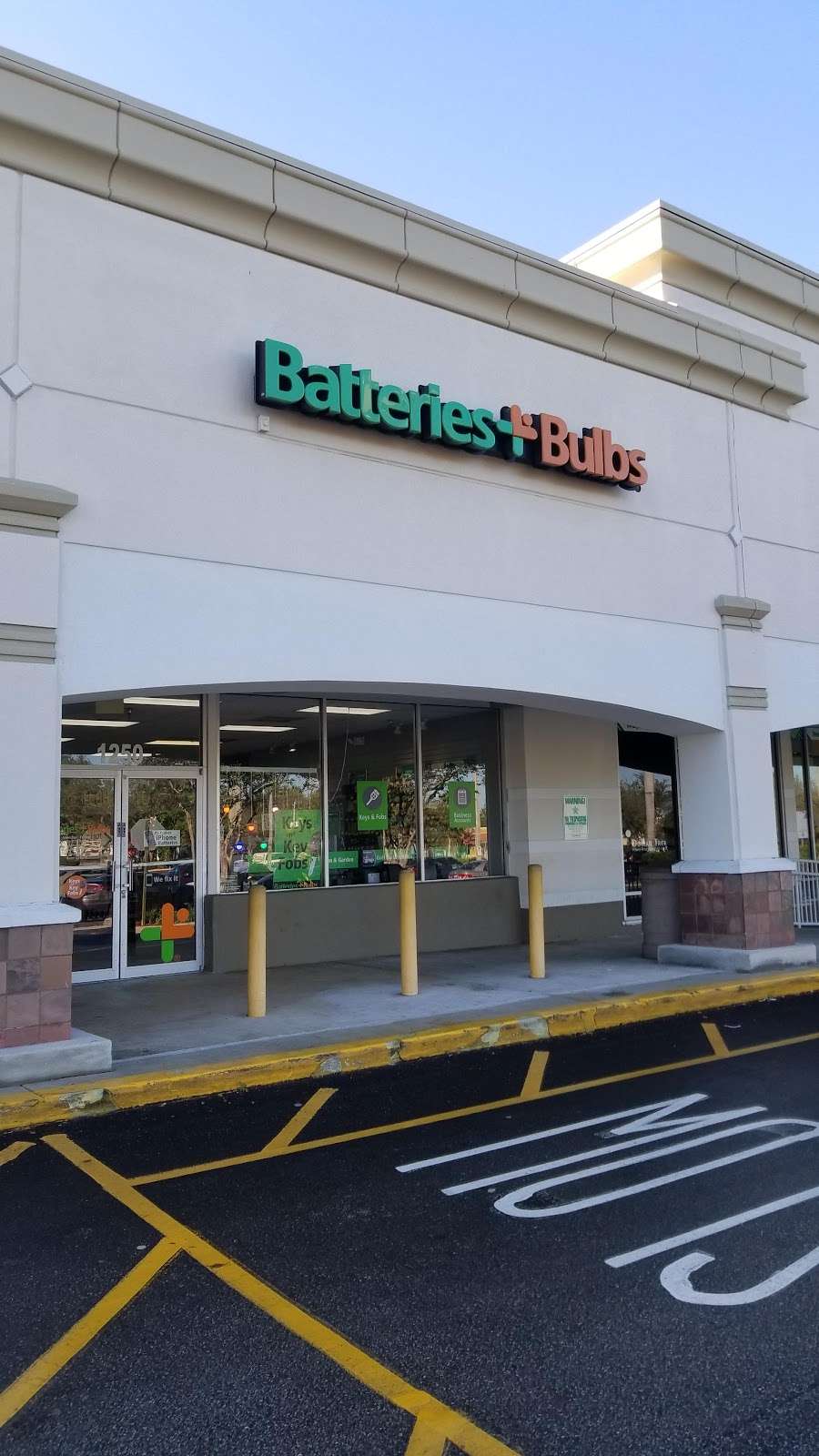 Batteries Plus Bulbs | 1250 Northlake Blvd, Lake Park, FL 33403, USA | Phone: (561) 881-8900