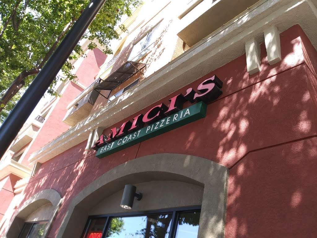 Amicis East Coast Pizzeria | 4640 Tassajara Rd, Dublin, CA 94568 | Phone: (925) 875-1600