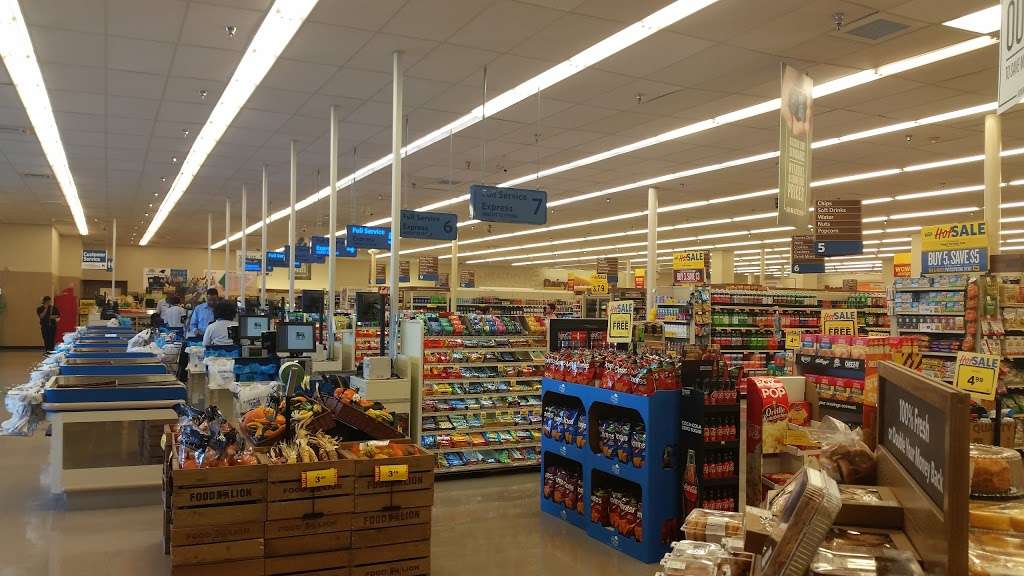 Food Lion | 9323 N Tryon St, Charlotte, NC 28262 | Phone: (704) 547-0248