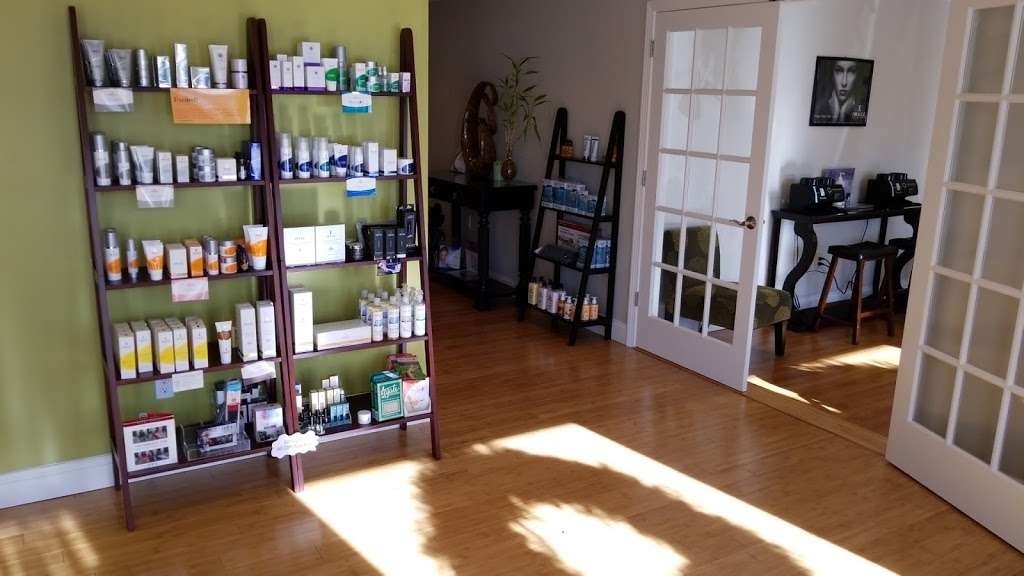 Renew Massage Studio & Spa | 197 High St, Ipswich, MA 01938, USA | Phone: (978) 356-1007