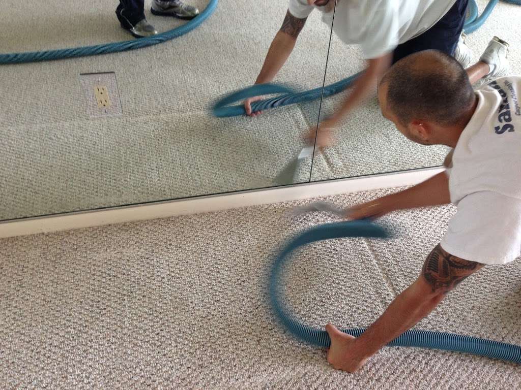 Santana Carpet Cleaning Inc | 853 Woodland Ave, Haverhill, FL 33415 | Phone: (561) 681-1441