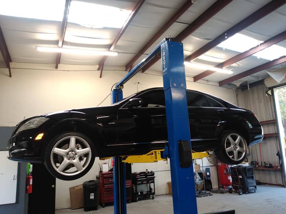 Mikes Automotive | 12006 Glen Hill Dr, Riverview, FL 33569, USA | Phone: (813) 682-1712