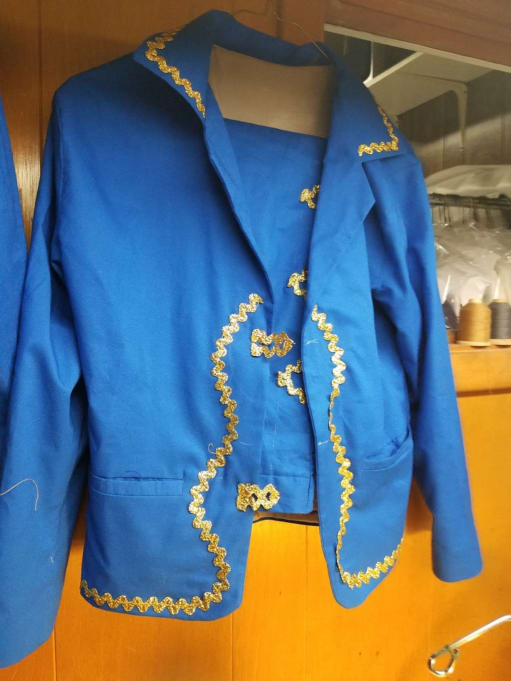 Tailor Shop | 280 N Rehoboth Blvd, Milford, DE 19963, USA | Phone: (302) 422-2055