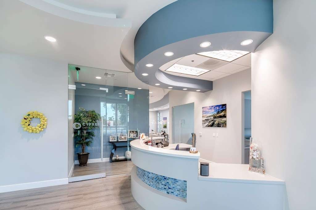 Seastar Pediatric Dentistry Office of Dr. Cherish Leung | 5001 W Cerritos Ave suite b, Cypress, CA 90630, USA | Phone: (714) 723-6271