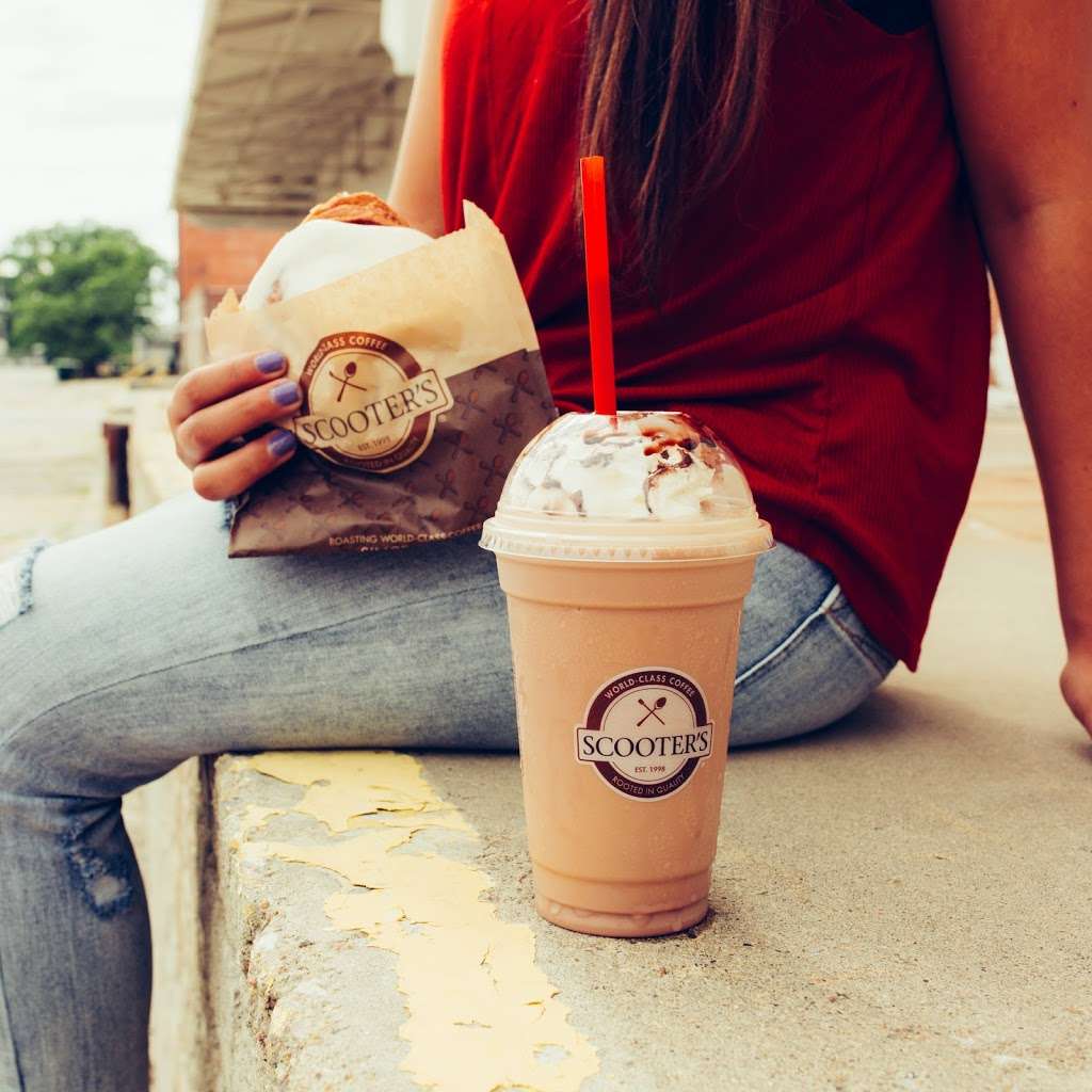 Scooters Coffee | 721 Center Dr, Lansing, KS 66043, USA | Phone: (913) 250-0297