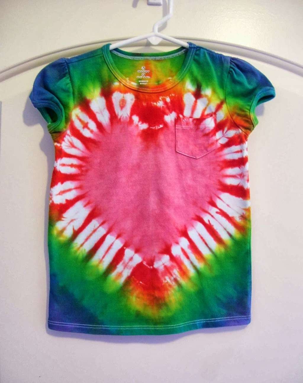 Little Rainbows Tie-dyes | 11050 Long Lake Ln, Fishers, IN 46037, USA | Phone: (317) 579-9777