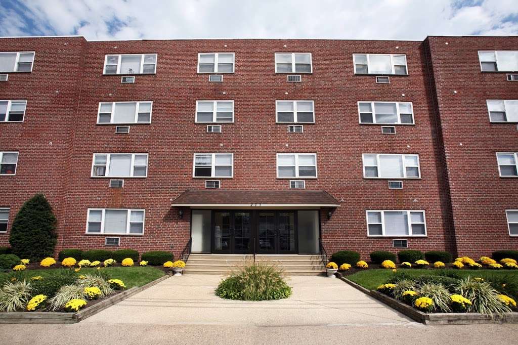 Audubon Arms Apartments | 277 S White Horse Pike, Audubon, NJ 08106, USA | Phone: (856) 369-3159