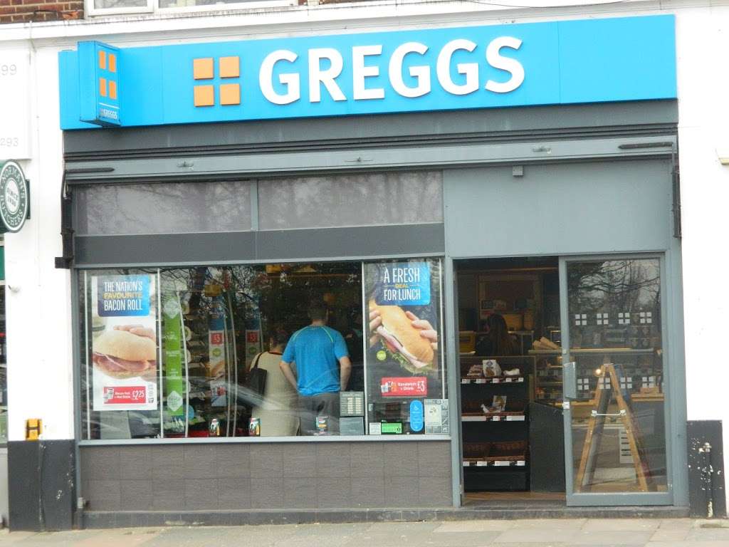 Greggs | 197 Bramley Rd, London N14 4XA, UK | Phone: 020 8366 6188