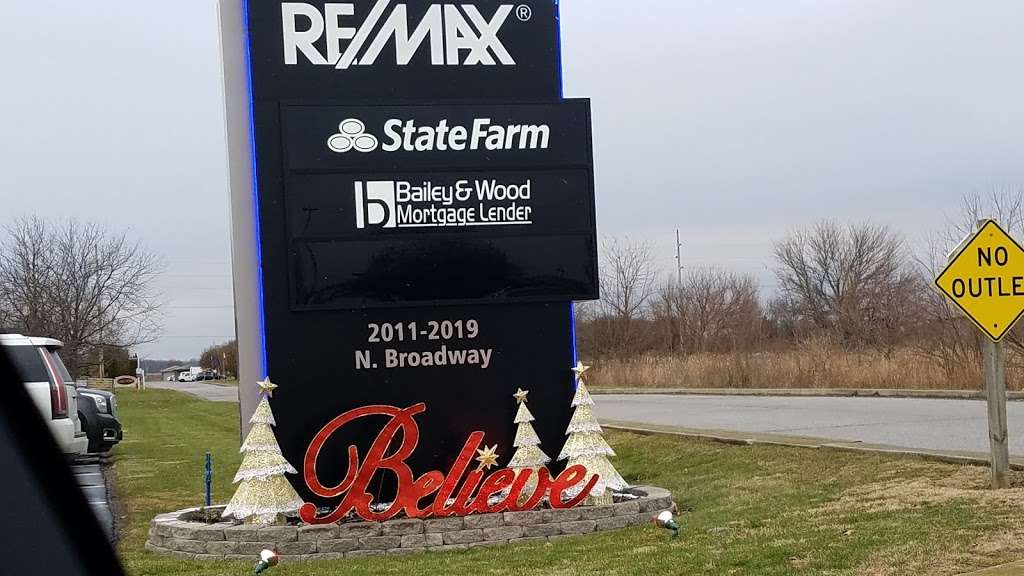 Re/Max Tower | 2011 N Broadway St, Greensburg, IN 47240, USA | Phone: (812) 662-7878