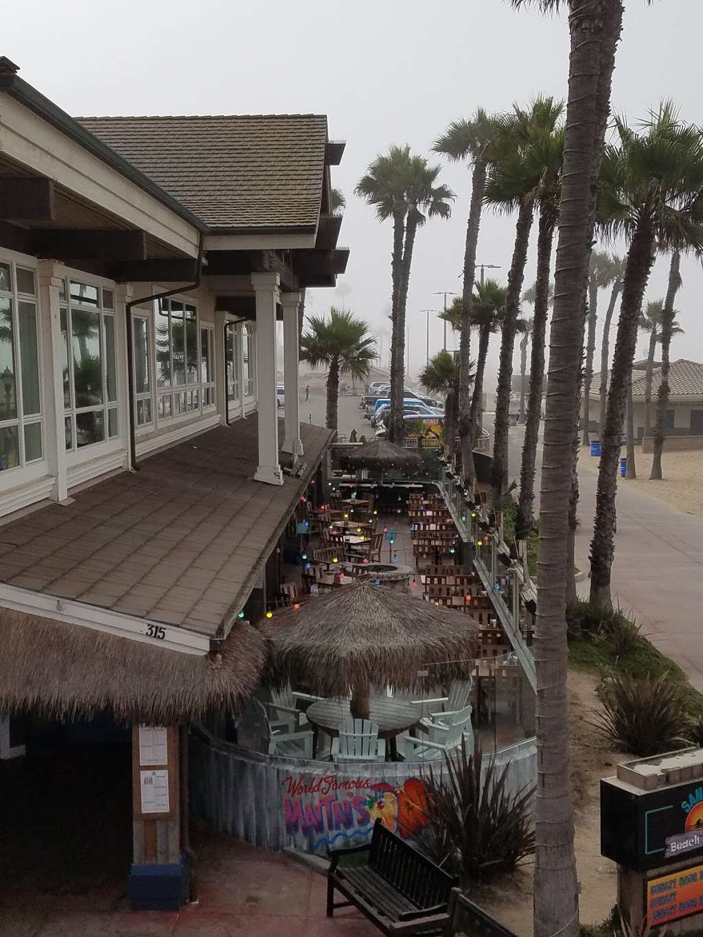 Huntington Beach Pier | 1 Main St, Huntington Beach, CA 92648, USA